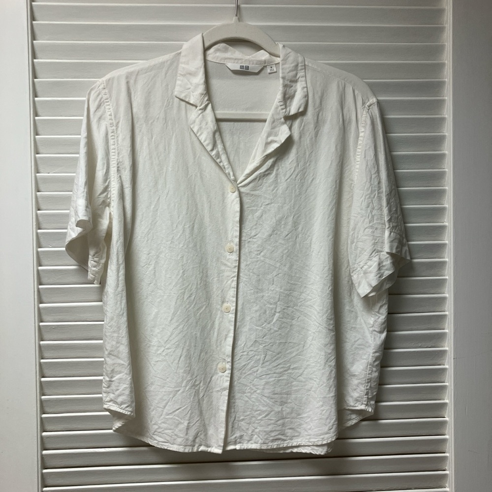Uniqlo Cream Casual Button Down Shirt